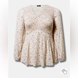 Torrid size 3 v neck smocked babydoll